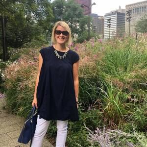 Meet your Posher, Lara